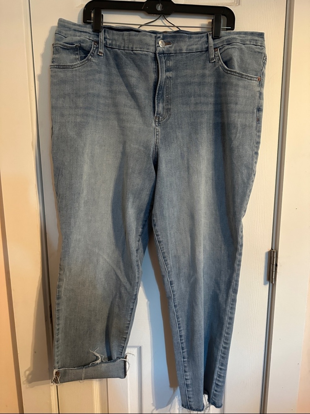 Express Light Blue Jeans stretch size 18/20